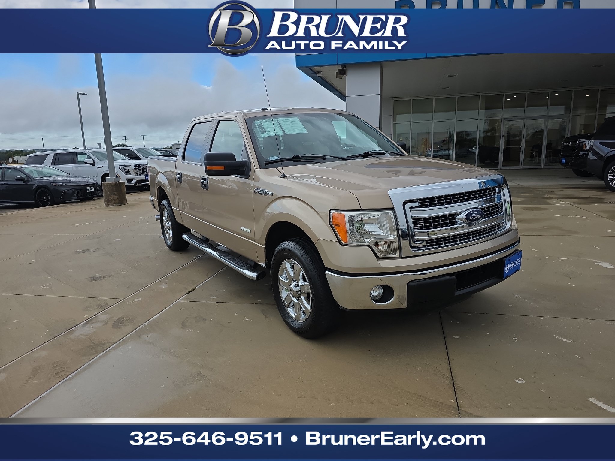 Used 2014 Ford F150 XLT w/ Equipment Group 302A Luxury RWD image 1
