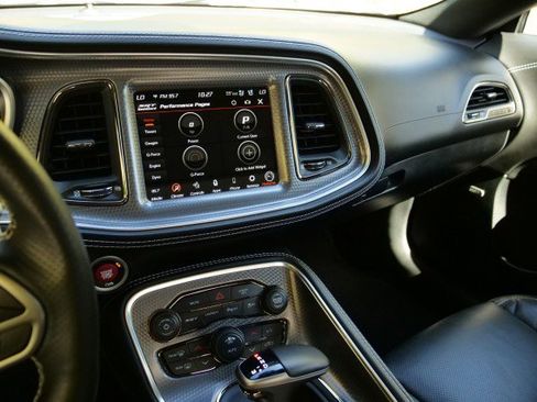 Used 2022 Dodge Challenger SRT Hellcat image 11