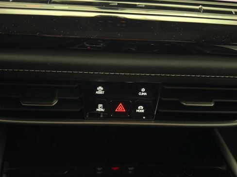 New 2026 Volkswagen Atlas SE image 21