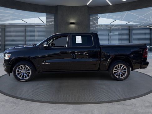Used 2021 RAM 1500 Laramie AWD/4WD image 3
