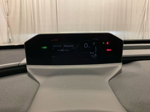 New 2026 Subaru Solterra image 12