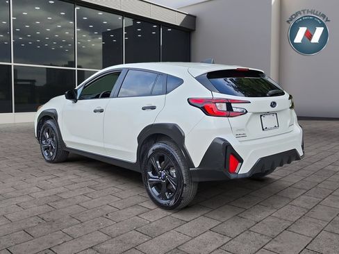 Used 2024 Subaru Crosstrek 2.0i AWD/4WD image 3
