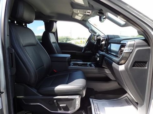 Used 2024 Ford F250 Lariat w/ Chrome Package AWD/4WD image 18