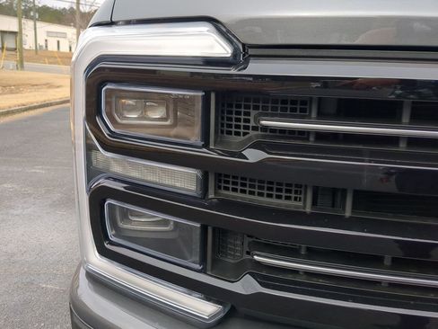 Used 2025 Ford F250 Platinum AWD/4WD image 13