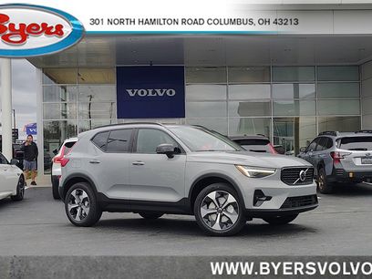 New 2026 Volvo XC40 B5 Plus w/ Climate Package