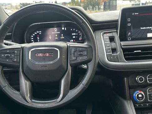 Used 2023 GMC Yukon XL AT4 w/ AT4 Premium Package image 15