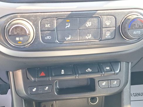 Used 2021 Chevrolet Colorado LT w/ LT Convenience Package image 25