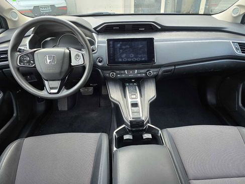 Used 2018 Honda Clarity Plug-In Hybrid image 24