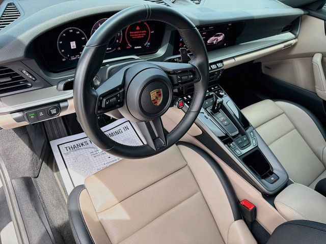 Used 2025 Porsche 911 Carrera RWD image 24