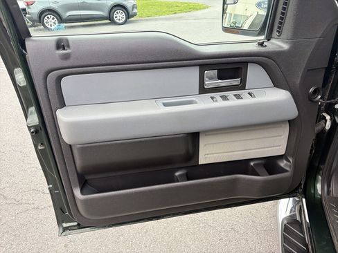 Used 2012 Ford F150 XLT w/ XLT Chrome Pkg image 15