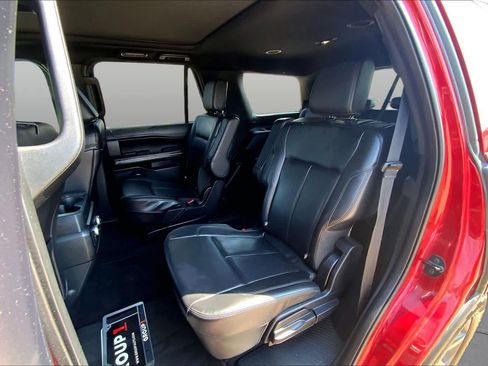 Certified 2021 Ford Expedition XLT w/ FX4 Off-Road Package AWD/4WD image 21