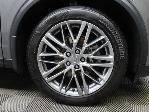 Used 2023 Acura MDX SH-AWD w/ Advance Package image 8