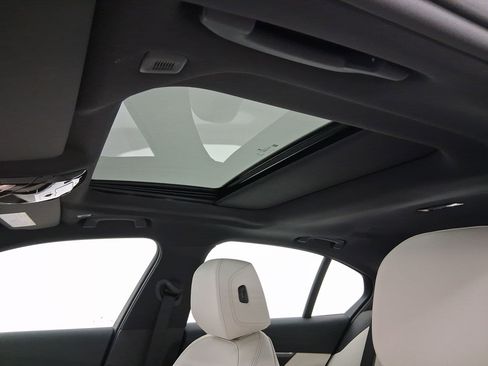 New 2026 BMW 530i w/ M Sport Package image 13