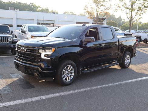 Used 2022 Chevrolet Silverado 1500 RST AWD/4WD image 16