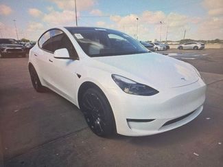 Used 2023 Tesla Model Y Long Range AWD/4WD video 1