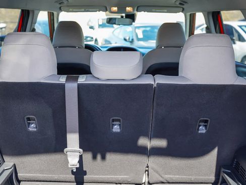 Used 2023 Kia Soul LX image 26