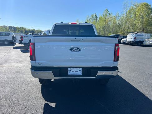 New 2025 Ford F150 Lariat w/ Equipment Group 501A Mid image 6
