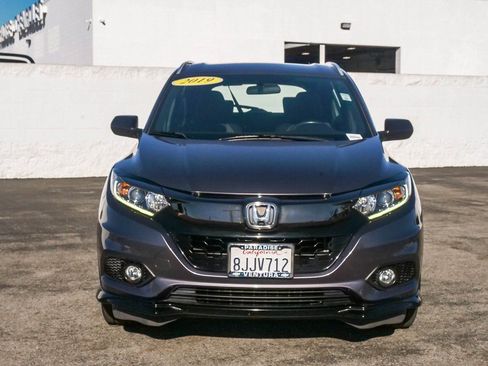 Used 2019 Honda HR-V Sport image 2