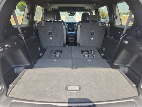 New 2025 Jeep Grand Cherokee L Altitude image 35