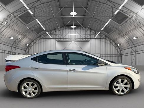 Used 2012 Hyundai Elantra Limited image 8