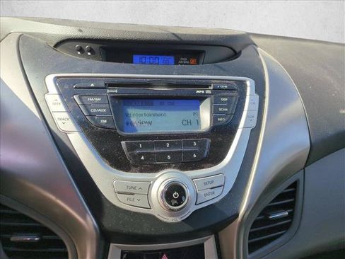 Used 2011 Hyundai Elantra GLS FWD image 13