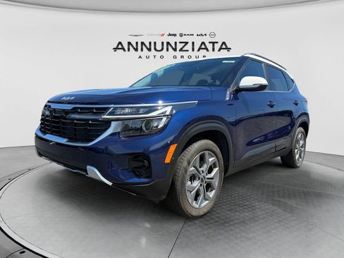 Used 2024 Kia Seltos S AWD/4WD image 1