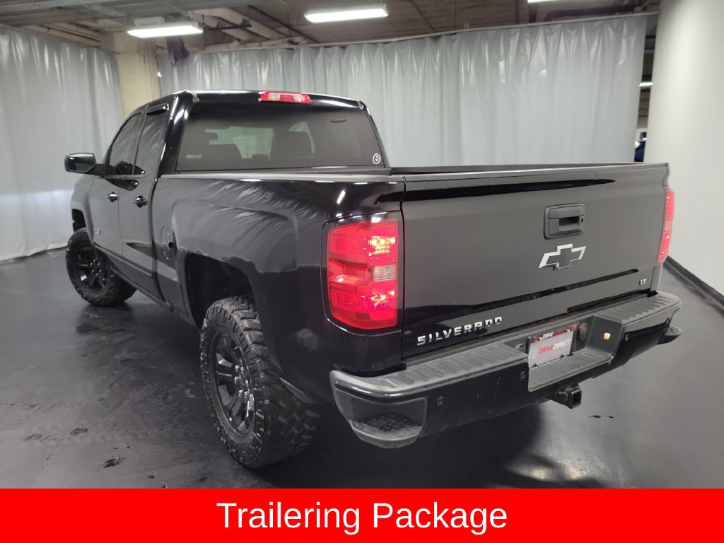 Used 2018 Chevrolet Silverado 1500 LT w/ Midnight Edition AWD/4WD image 7