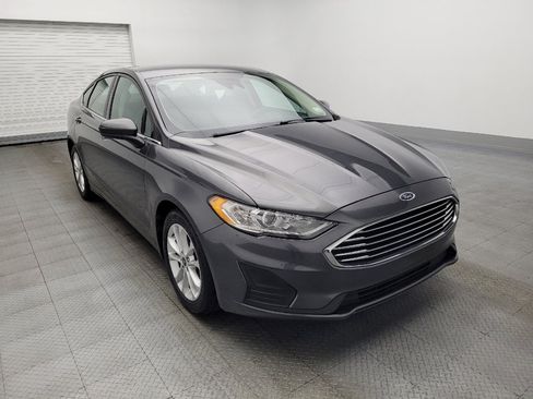 Used 2019 Ford Fusion SE image 13