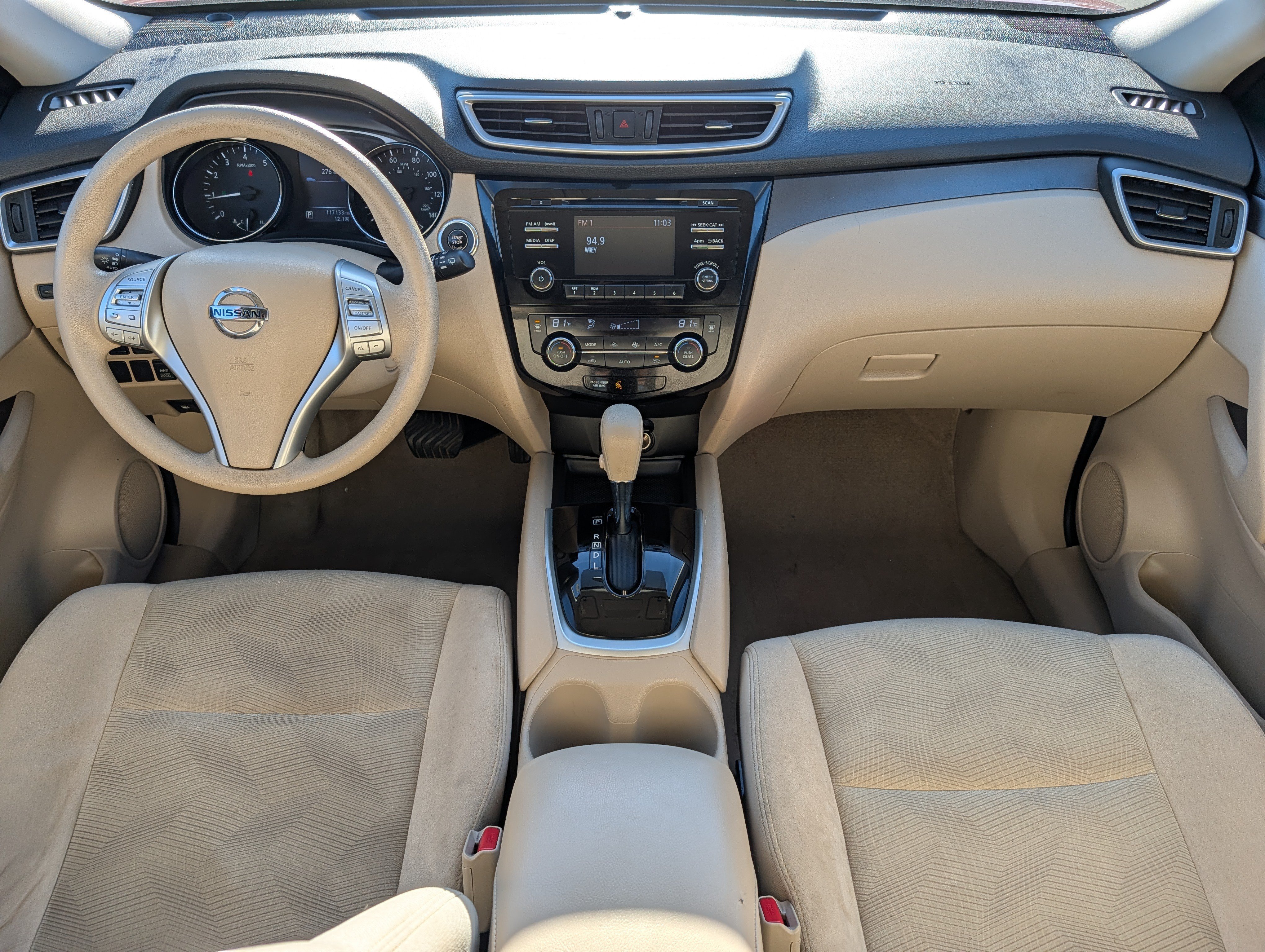 Used 2014 Nissan Rogue SV AWD/4WD image 10