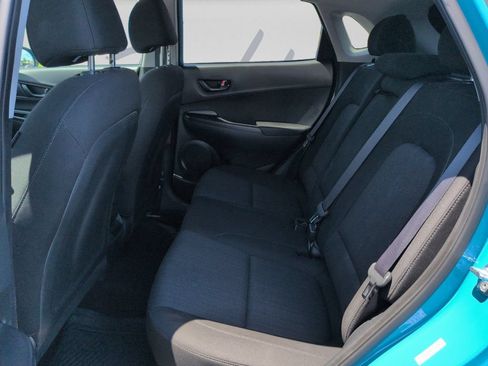 Used 2023 Hyundai Kona SEL AWD/4WD image 30