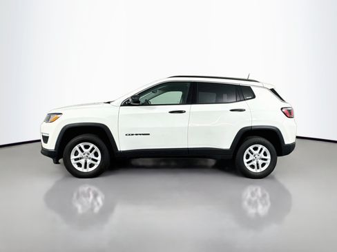 Used 2019 Jeep Compass Sport AWD/4WD image 4