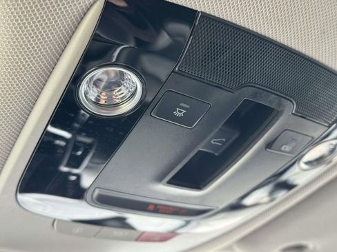 Used 2023 Kia Sorento S w/ Panoramic Sunroof Package FWD image 31