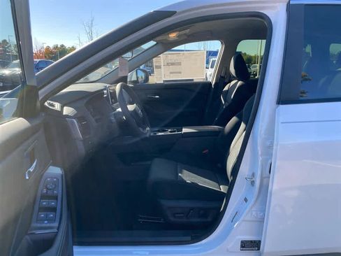 New 2026 Nissan Rogue SV image 11