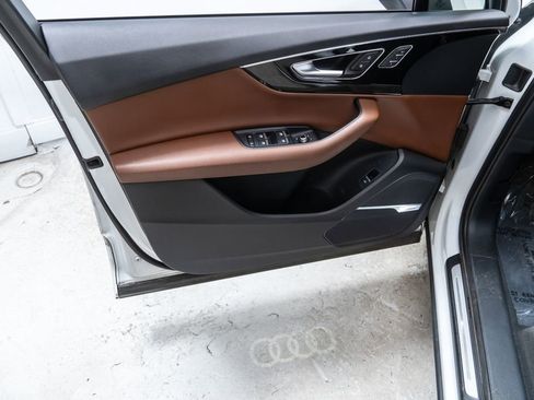 Used 2019 Audi Q7 3.0T Prestige AWD/4WD image 24
