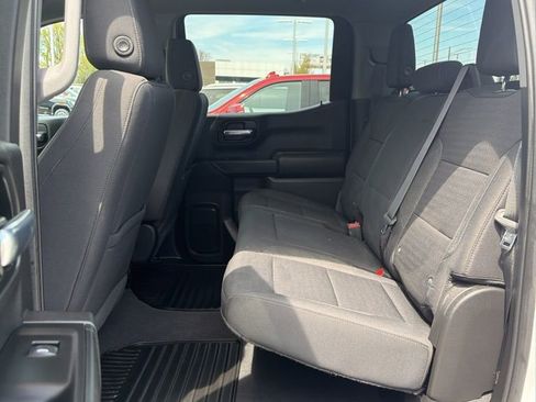 Certified 2023 Chevrolet Silverado 1500 Custom Trail Boss w/ LPO, Dark Essentials Package AWD/4WD image 8