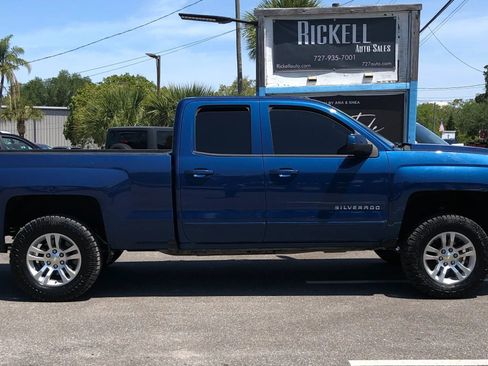 Used 2017 Chevrolet Silverado 1500 LT w/ All Star Edition AWD/4WD image 2