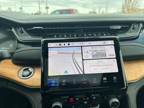 Used 2022 Jeep Grand Cherokee Summit image 30