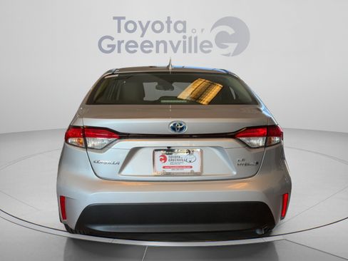 Certified 2024 Toyota Corolla LE FWD image 5