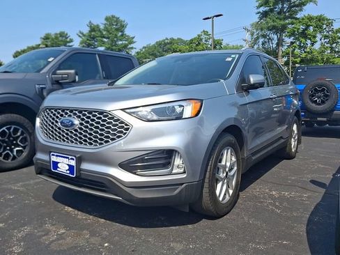 Used 2023 Ford Edge SEL w/ Convenience Package AWD/4WD image 2
