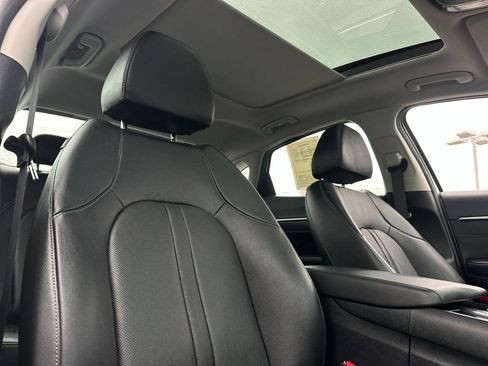 Used 2022 Hyundai Sonata Limited image 16