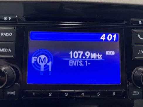 Used 2019 Honda HR-V LX image 17