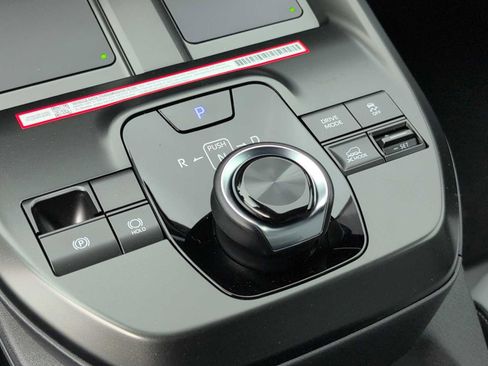 New 2026 Subaru Solterra Premium image 31