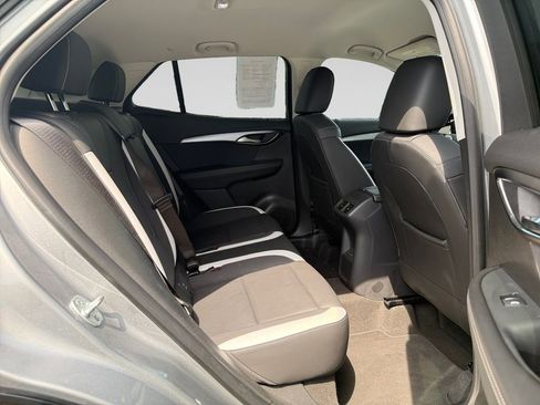 Used 2025 Buick Envision Sport Touring AWD/4WD image 18