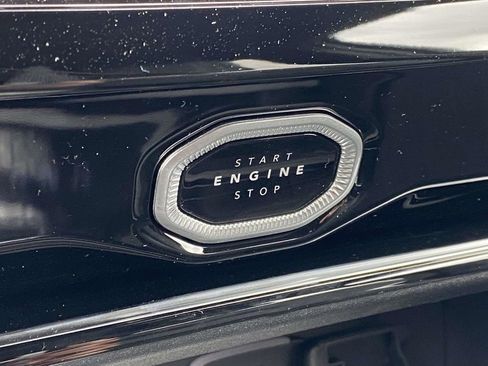 New 2026 Jeep Grand Cherokee L 2WD image 23