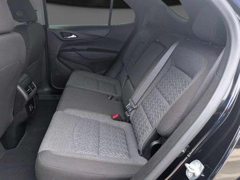 Used 2022 Chevrolet Equinox LT FWD image 18