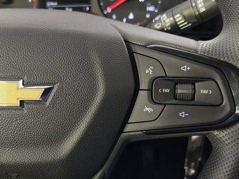 New 2026 Chevrolet Trax LS w/ Driver Confidence Package image 30