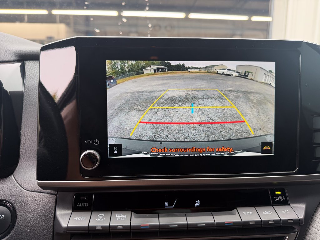 Used 2025 Toyota Camry SE FWD image 22