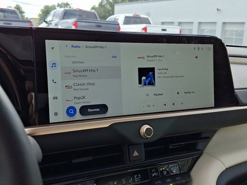 Certified 2025 Toyota Crown Limited w/ Advanced Technology Package image 19