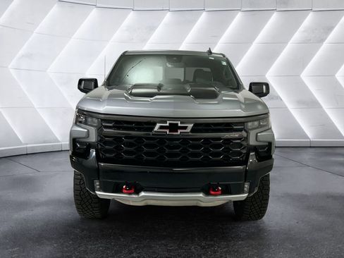 Used 2024 Chevrolet Silverado 1500 ZR2 w/ Technology Package image 2