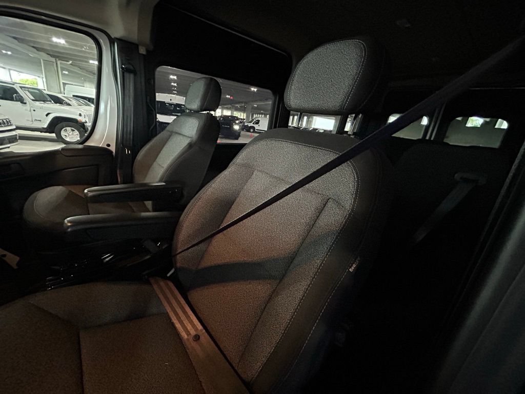 Used 2023 RAM ProMaster 2500 FWD image 36